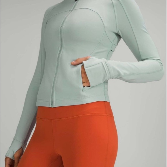 lululemon Nulu Cropped Define Jacket Silver Blue 10 - Picture 9 of 12